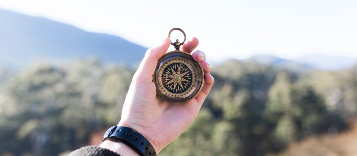 compass blur